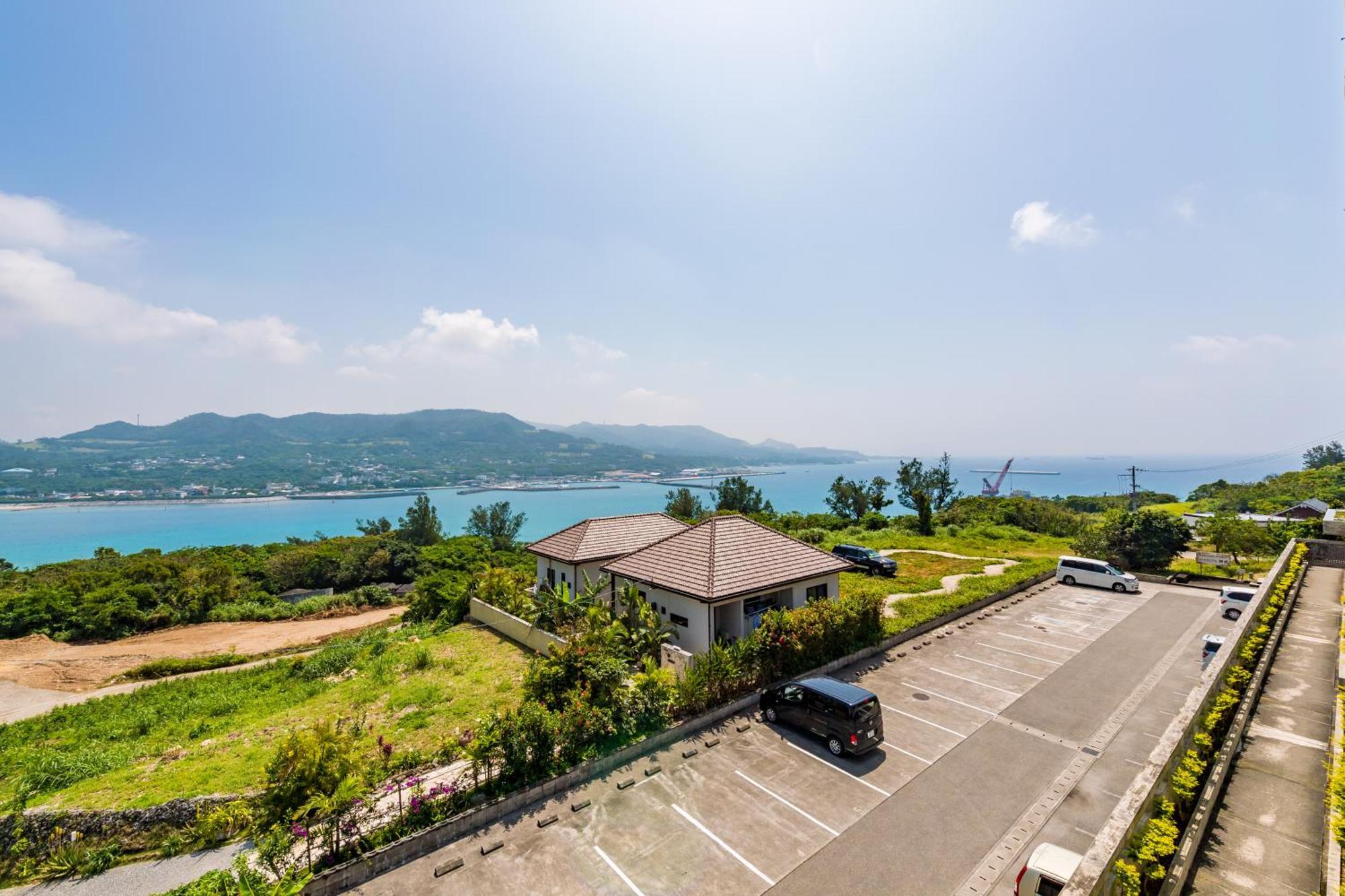 E-Horizon Resort Condominium Sesoko Motobu Exterior photo
